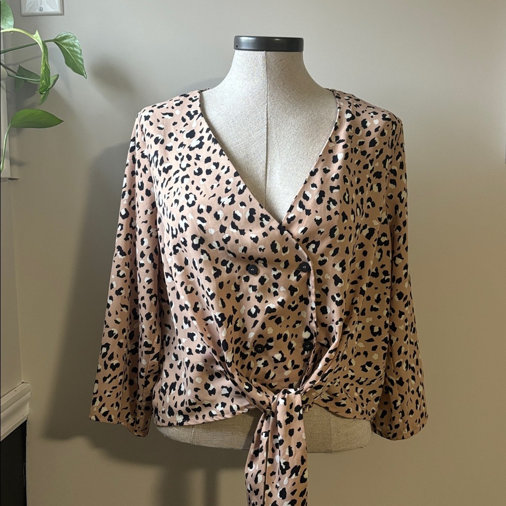 THE GOOD JANE leopard blouse